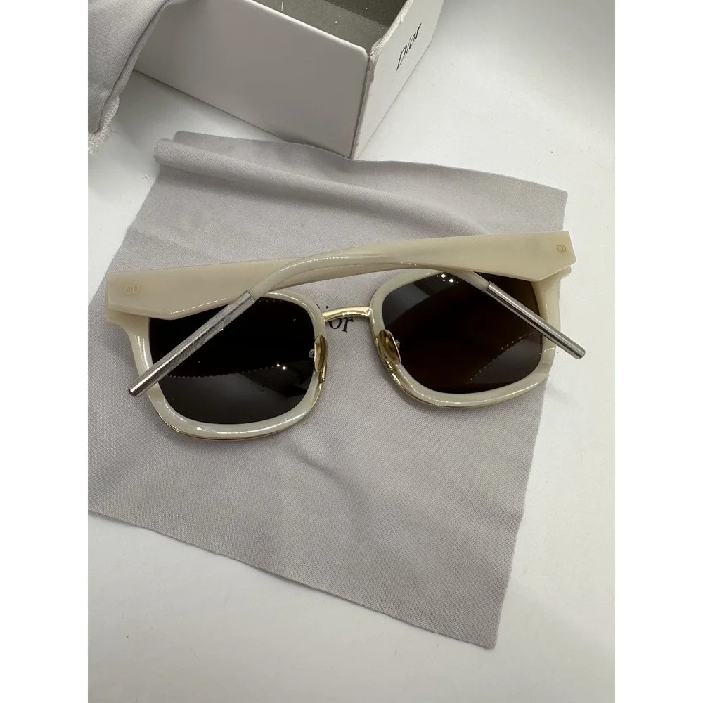 Christian Dior Very Dior 2N Ivory Sunglasses Brown Lenses w‎ Box Pouch